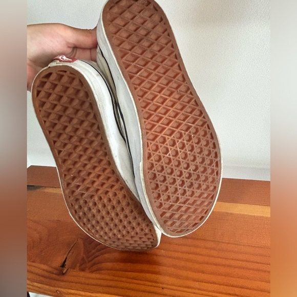 Vans Light Grey Checker slip sneakers women’s size 8 - Picture 4 of 10